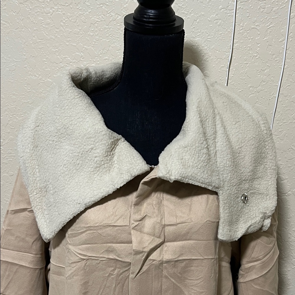 Women's Tan Coat with Shearling Collar - Picture 2 of 7